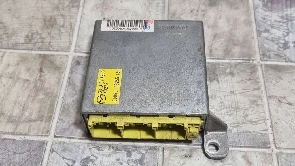 Airbag control unit/module G31A57K30B