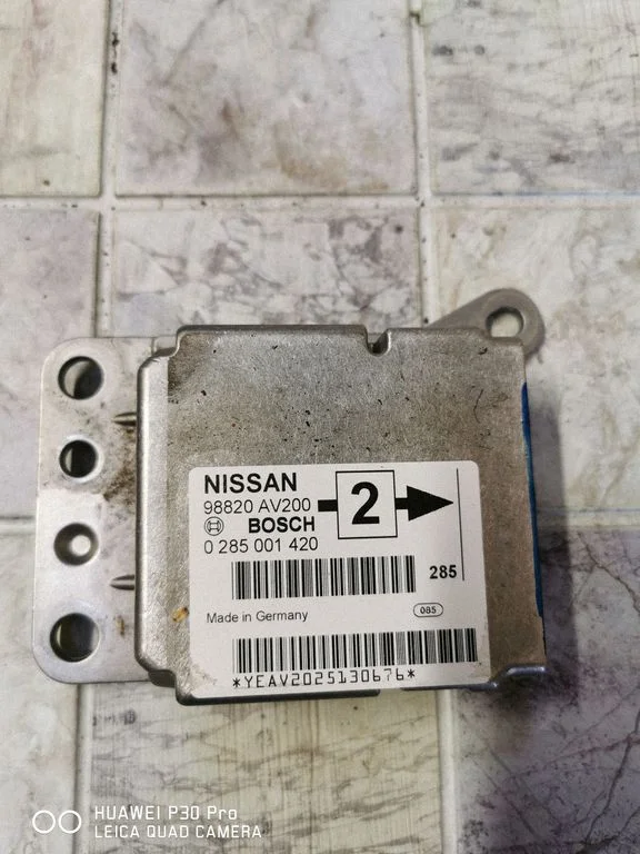 Airbag control unit/module – Nissan Primera (2002-2007)