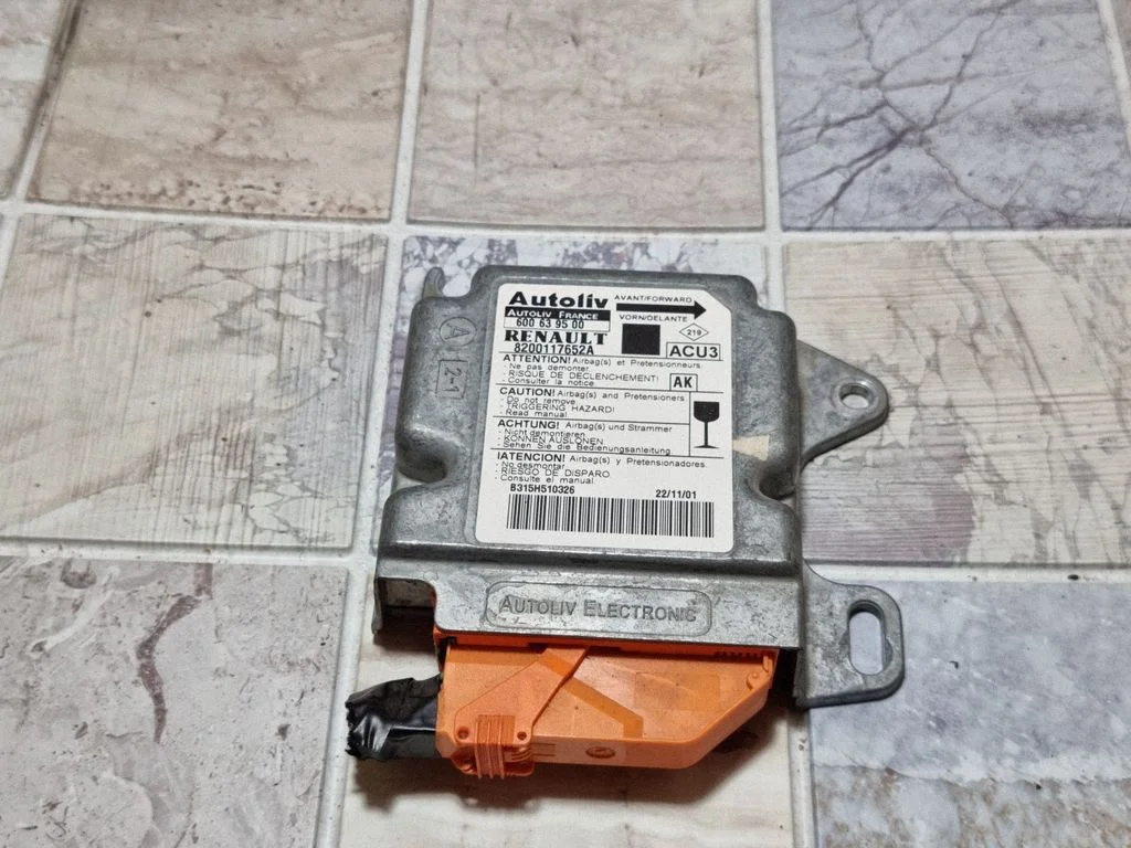 Drošības spilvenu vadības bloks – Renault Scenic I (1996-2003)