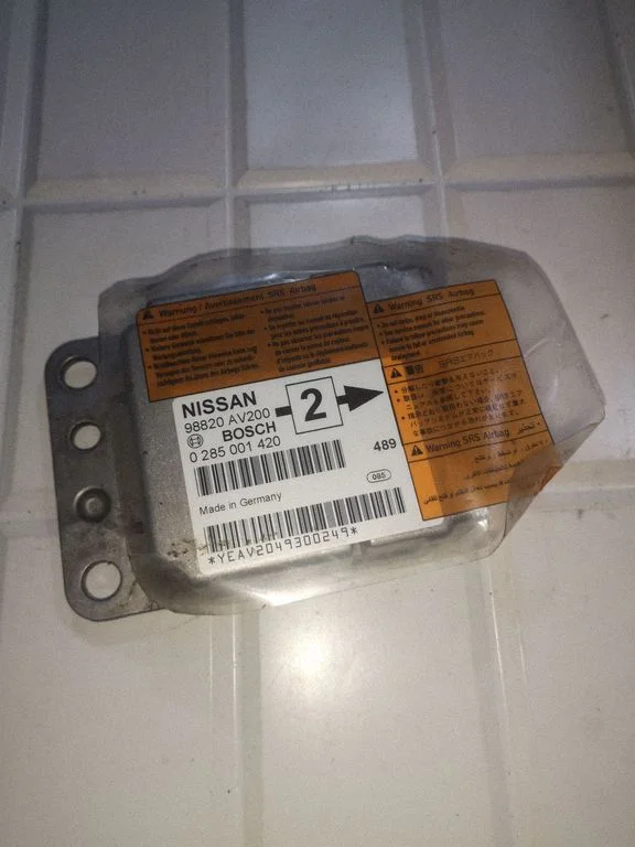 Airbag control unit/module 98820AV200
