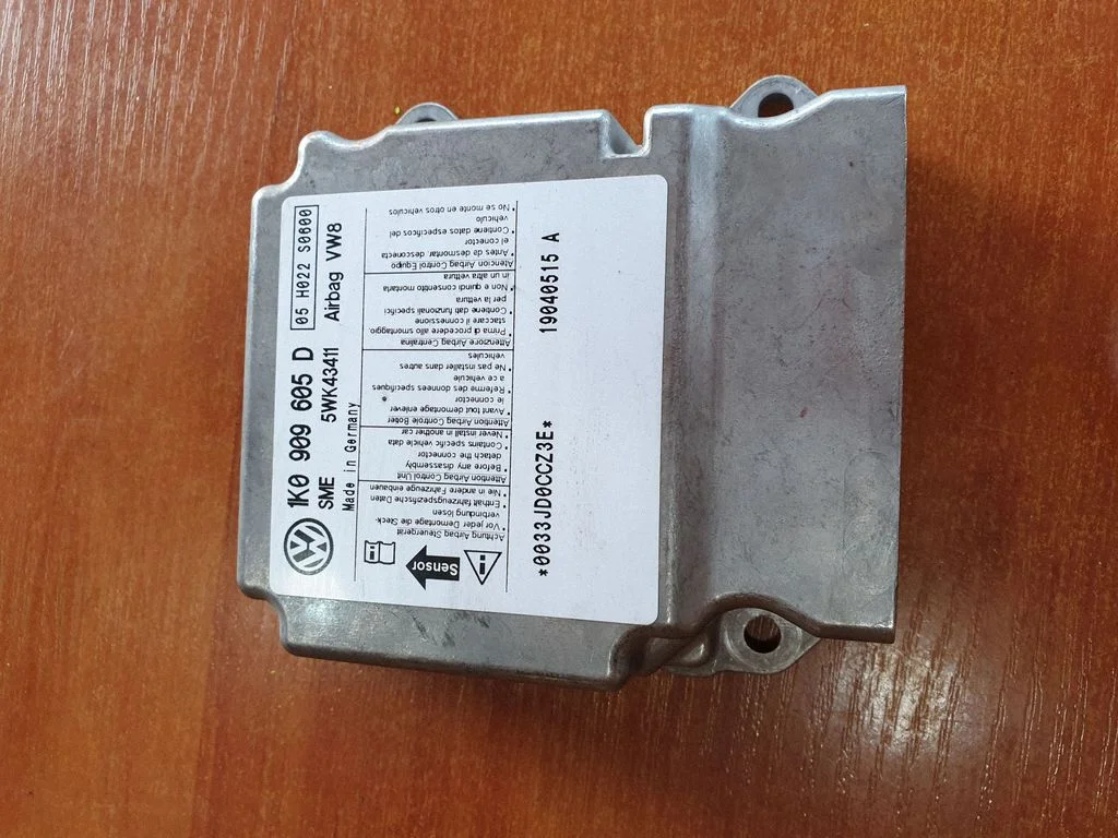Airbag control unit/module 1K0909605D