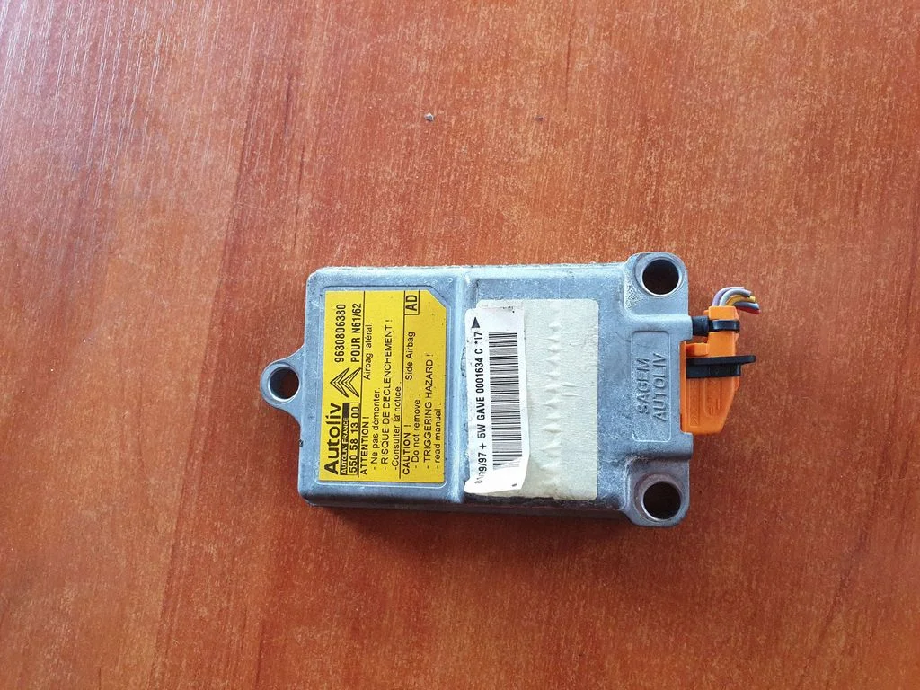 Airbag control unit/module 9630806380