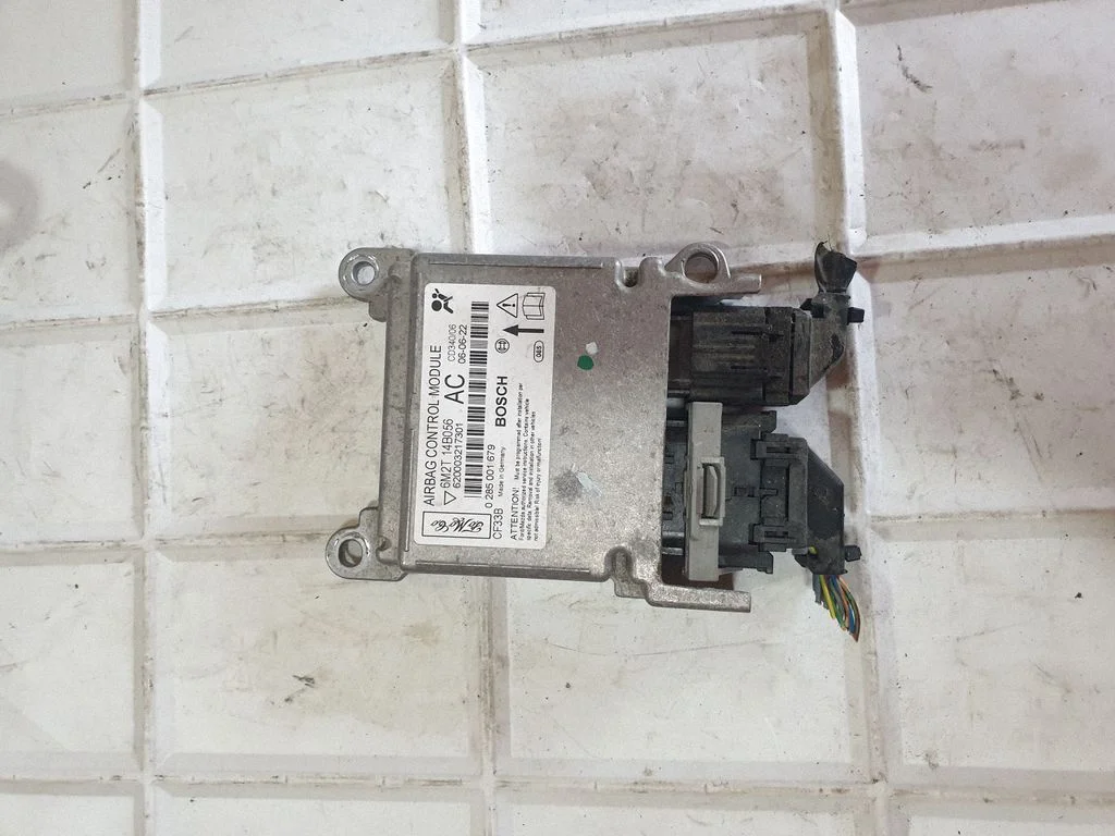 Airbag control unit/module 6M2T14B056