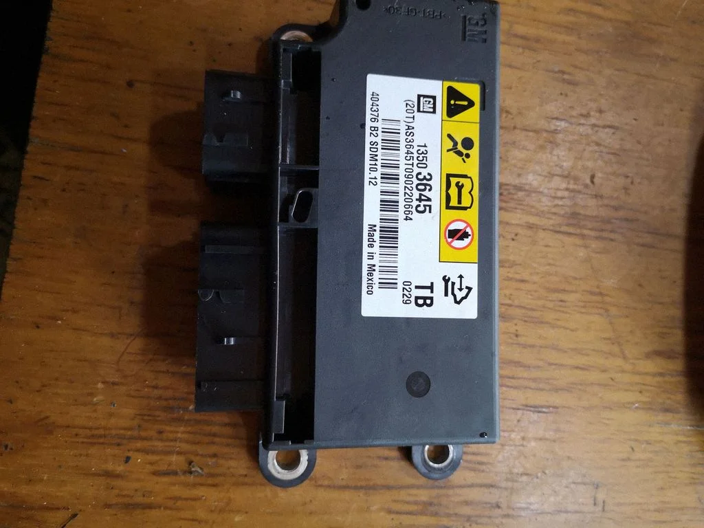Airbag control unit/module – Opel Insignia A (2008-2017)