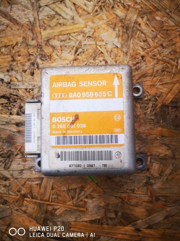 Drošības spilvenu vadības bloks 8A0959655C