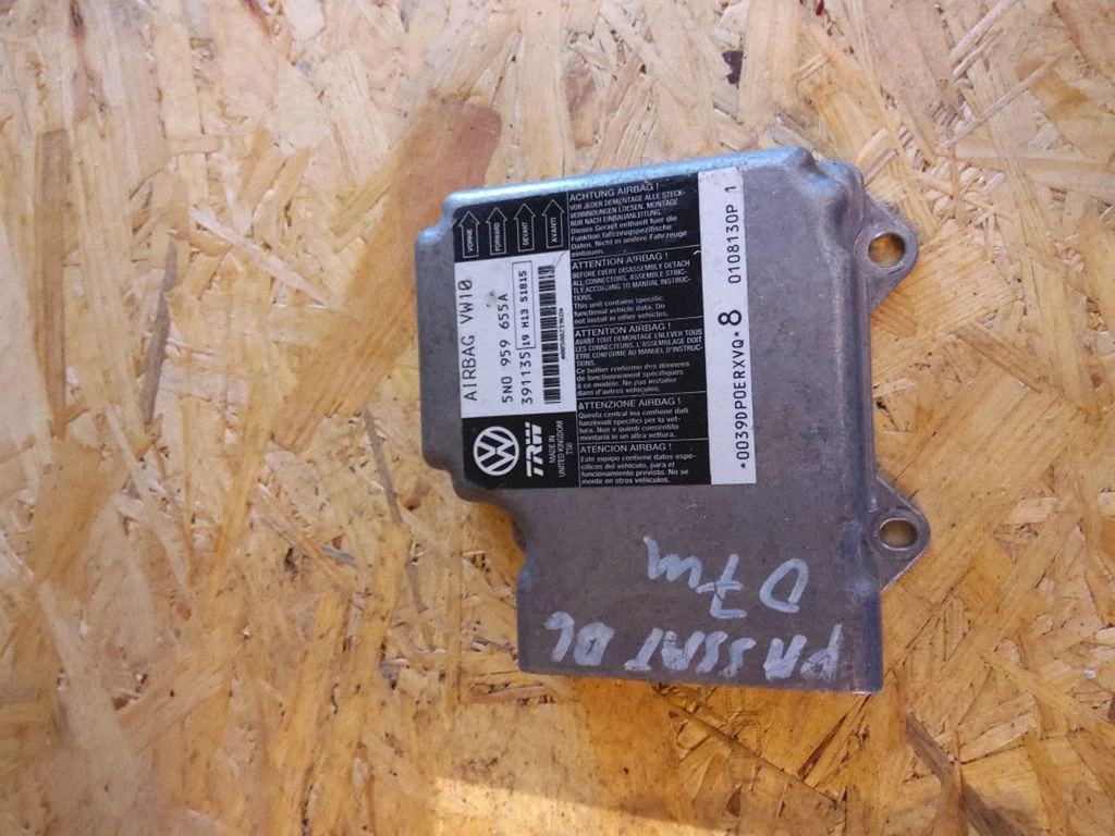 Drošības spilvenu vadības bloks – Volkswagen Passat B6 (2005-2010)