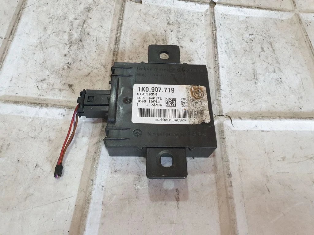 Alarm control unit/module 1K0907719