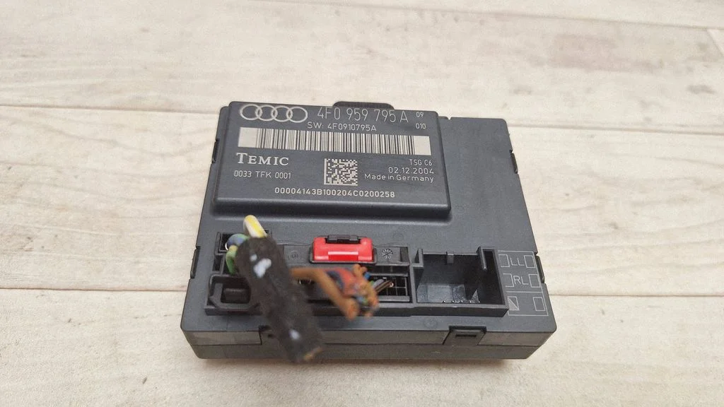 Door control unit/module 4F0959795A