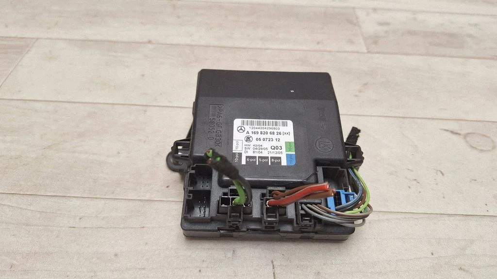 Door control unit/module – Mercedes-Benz B-Class W245 (2005-2011)