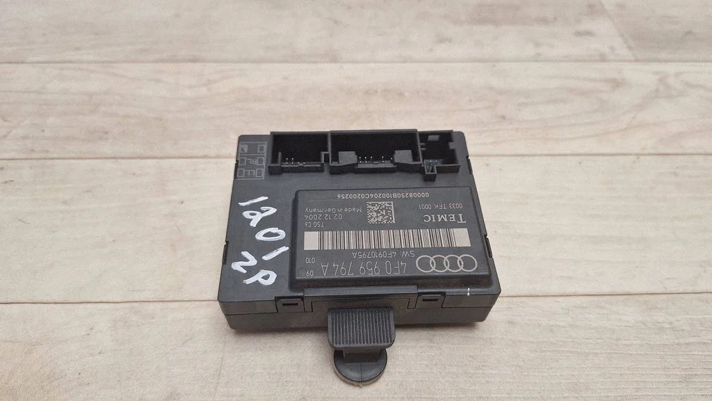 Door control unit/module 4F0959794A