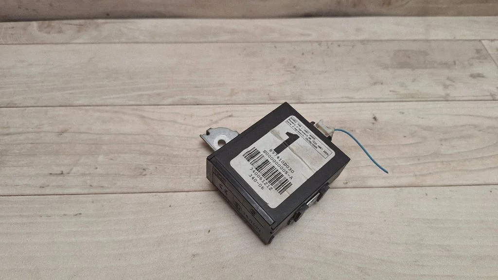 Door control unit/module 897410D030