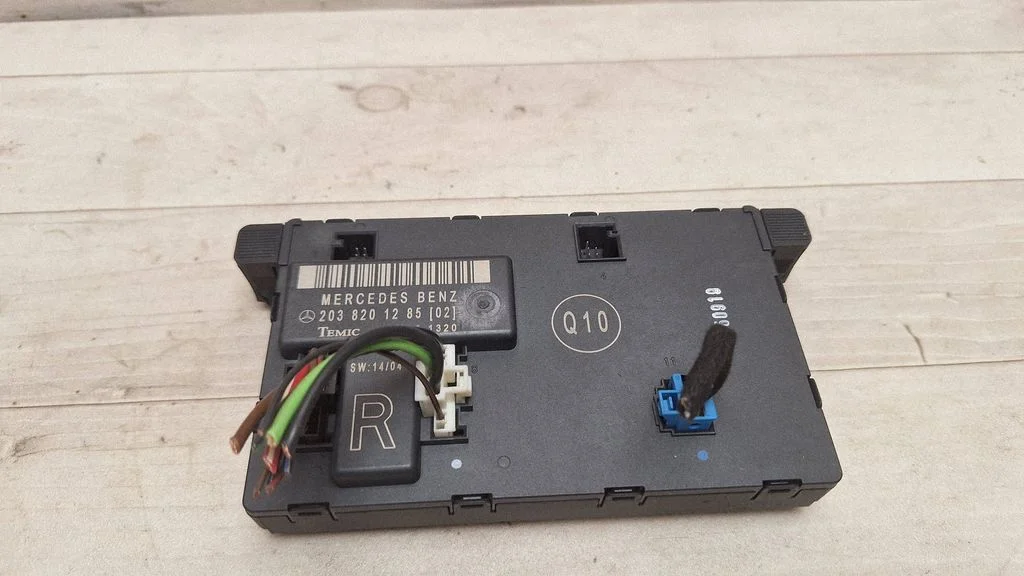Door control unit/module 2038201285
