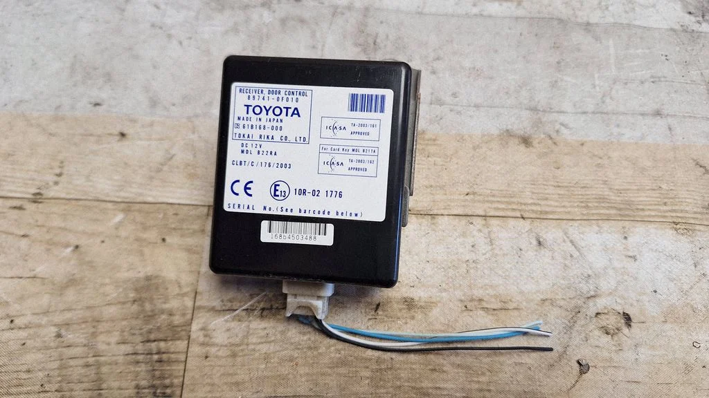 Door control unit/module 897410F010