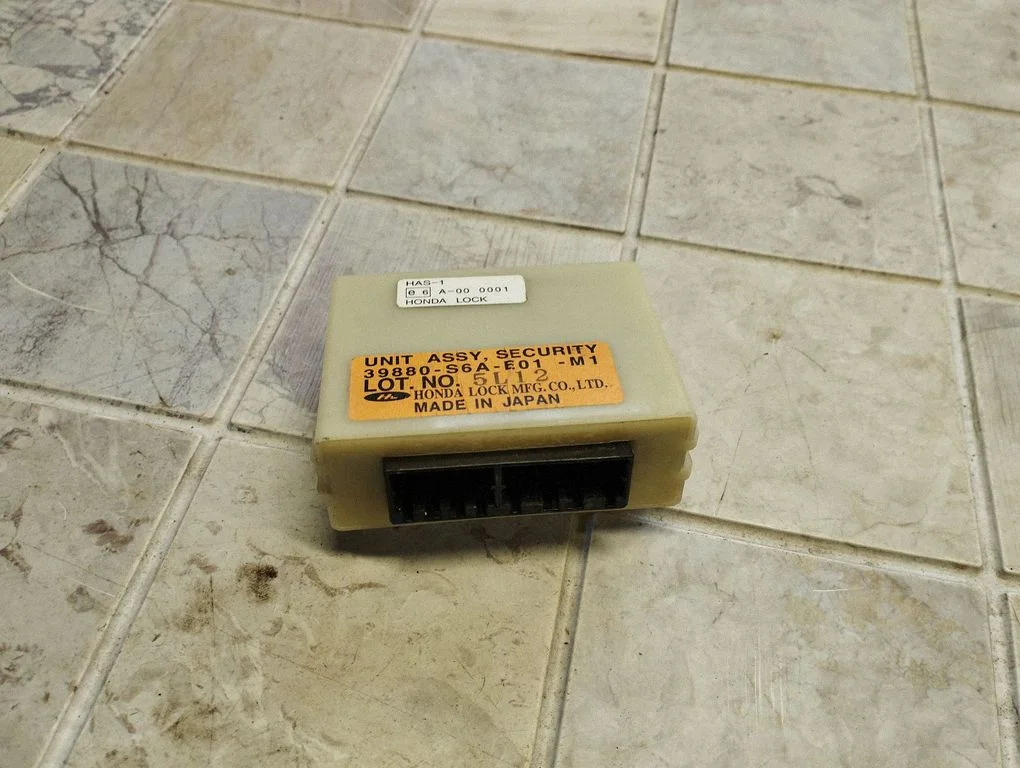 Alarm control unit/module – Honda FR-V (2004-2009)