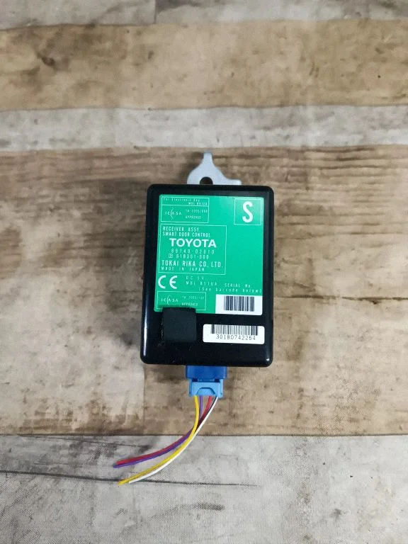 Centrālās slēgšanas vadības bloks 8974002010