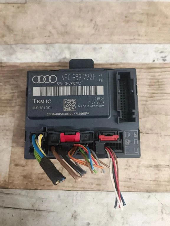 Door control unit/module 4F0959792F