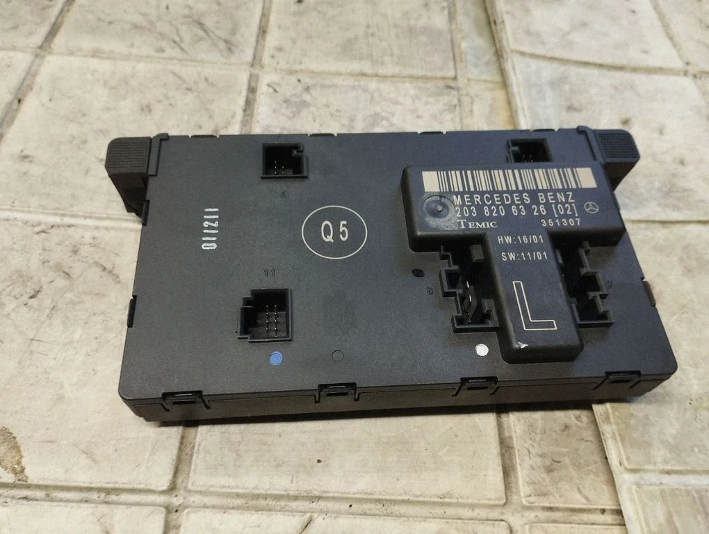 Door control unit/module 2038206326