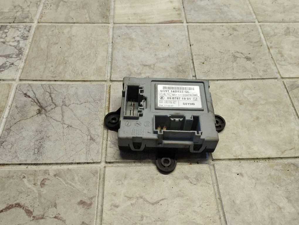 Door control unit/module 6G9T14B533GL