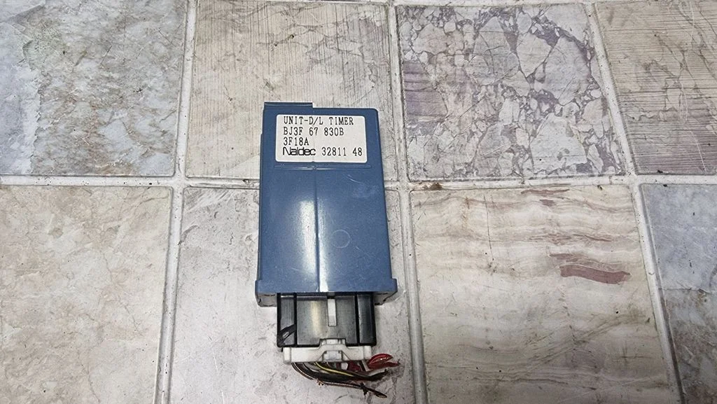 Durvju elektronikas vadības bloks BJ3F67830B