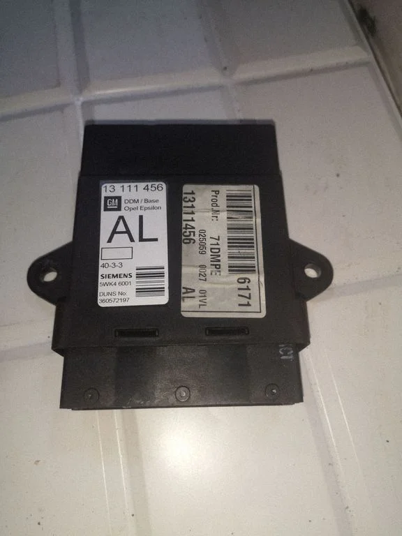 Door control unit/module 13111456
