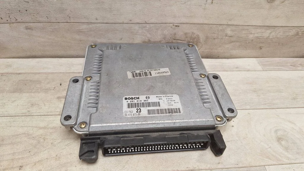 Engine control unit/module 0281010365