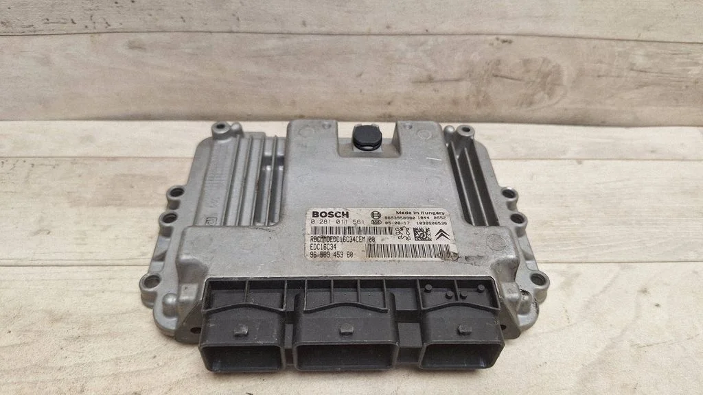 Engine control unit/module 9658945380