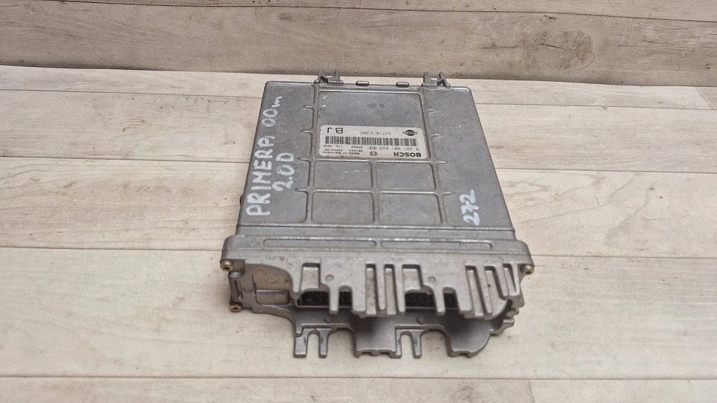 Mootori juhtplokk – Nissan Primera (2000-2001)