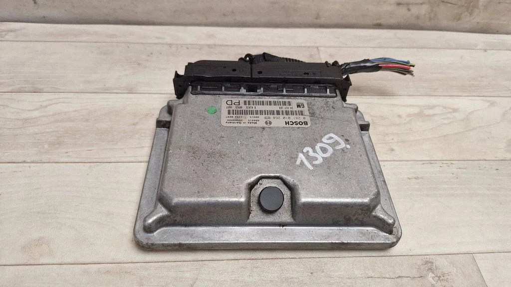 Engine control unit/module 24417169