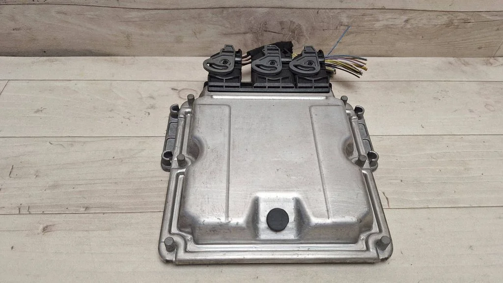 Engine control unit/module 0281011334