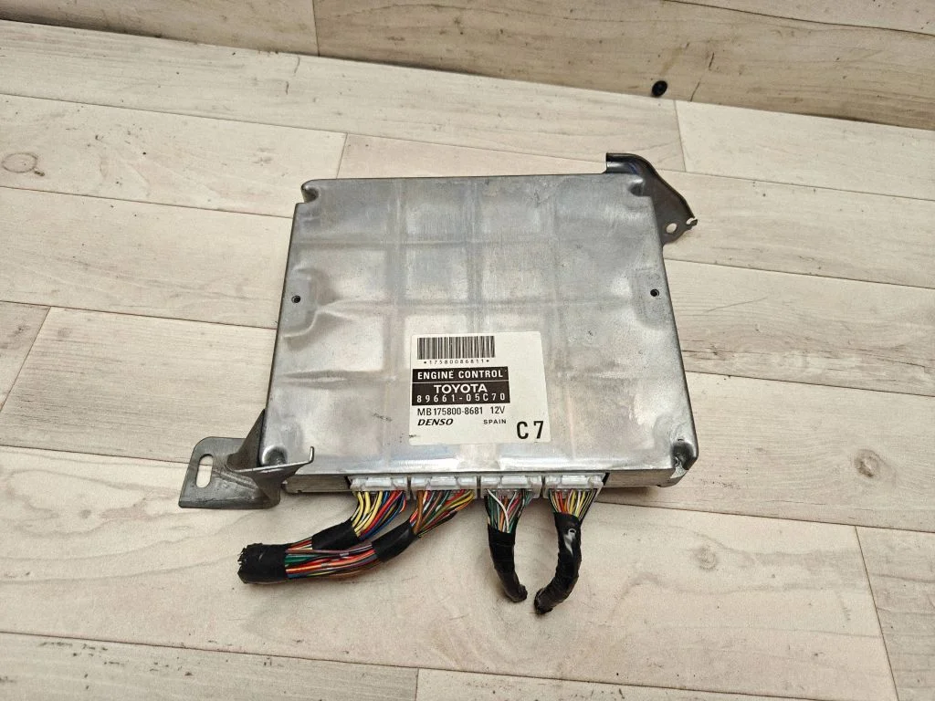 Engine control unit/module 8966105C70