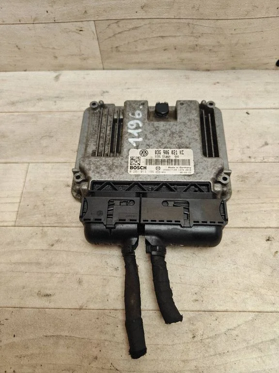 Engine control unit/module 03G906021KC