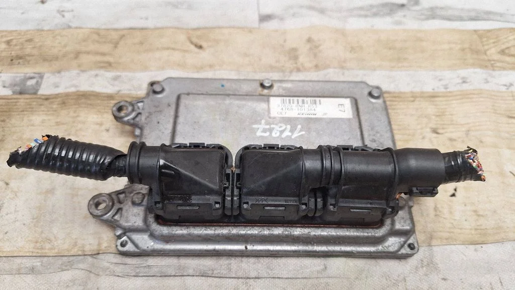 Sterownik silnika 37820RNHR53