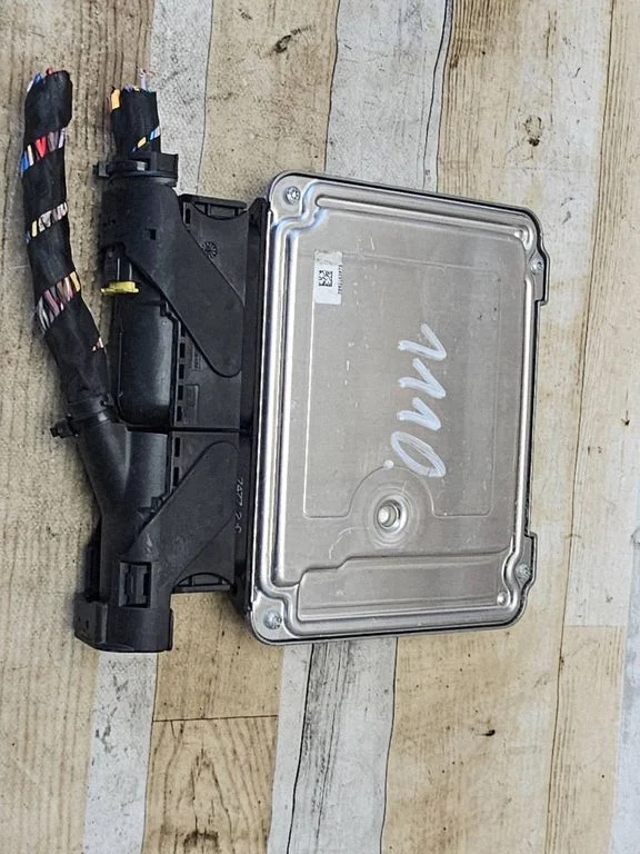 Engine control unit/module 0281015210