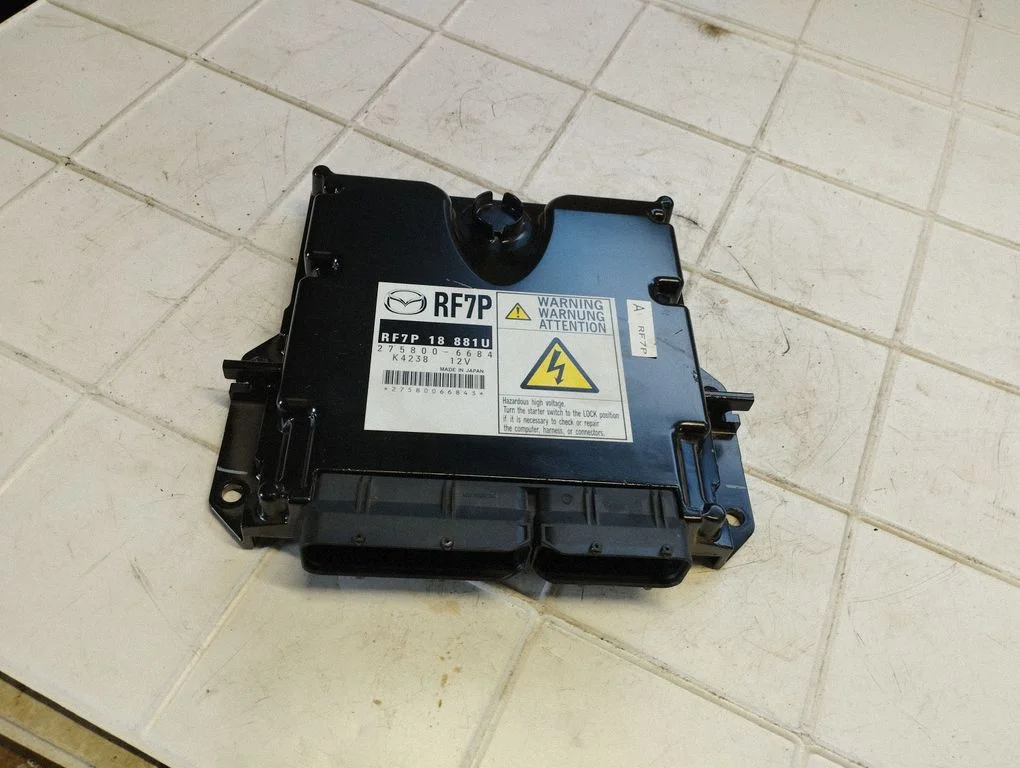 Engine control unit/module 2758006684