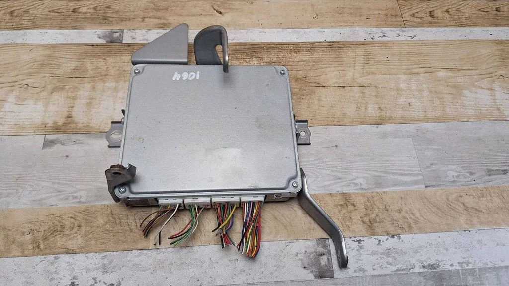 Engine control unit/module 275100