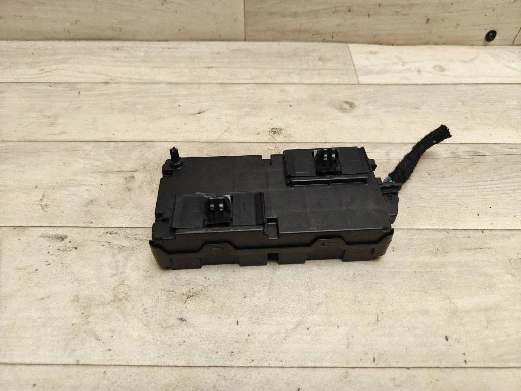 Other control units/modules 9664919880