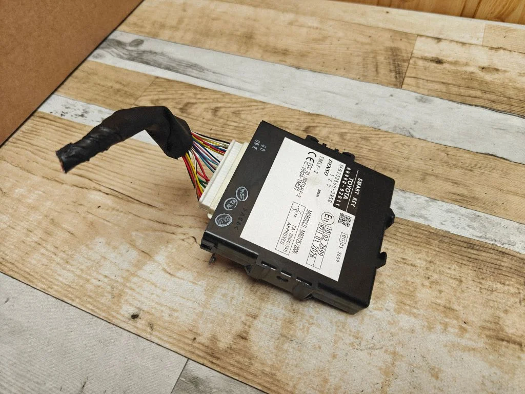 Other control units/modules 8999002011