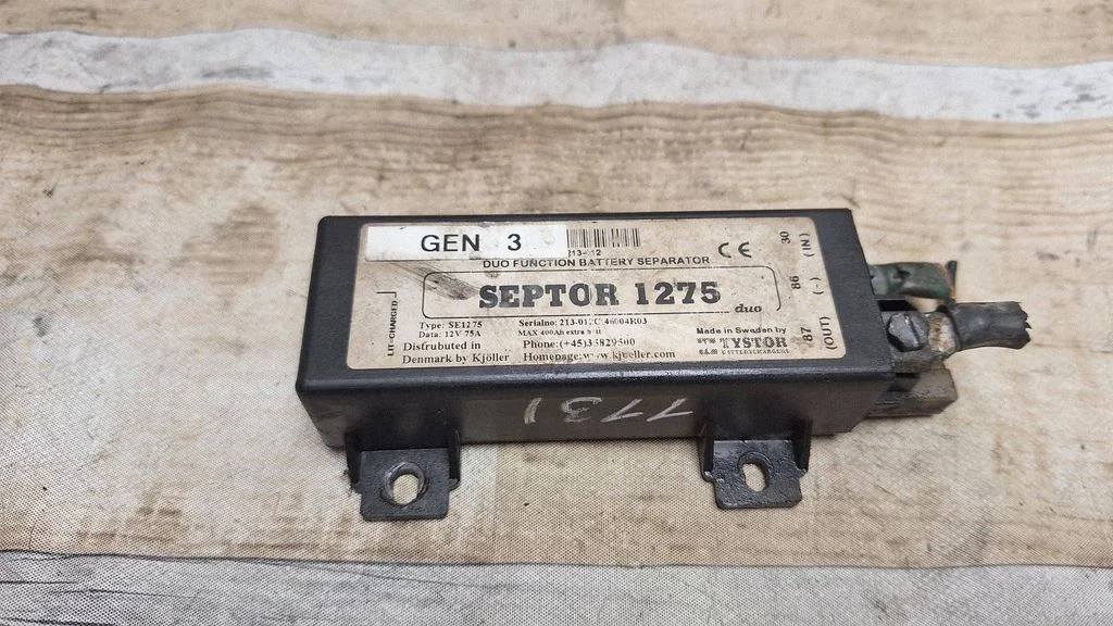 Pozostałe sterowniki i moduły 46004R03