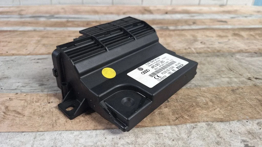 Other control units/modules 4F0907280