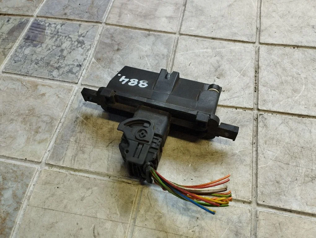 Other control units/modules 9651116480
