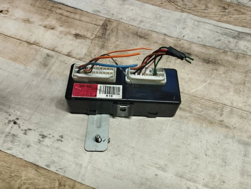 Other control units/modules 952302B260