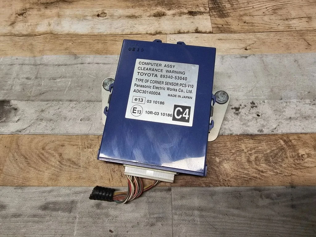 Parking PDC control unit/module – Lexus IS 220D-250-350 (2006-2013)