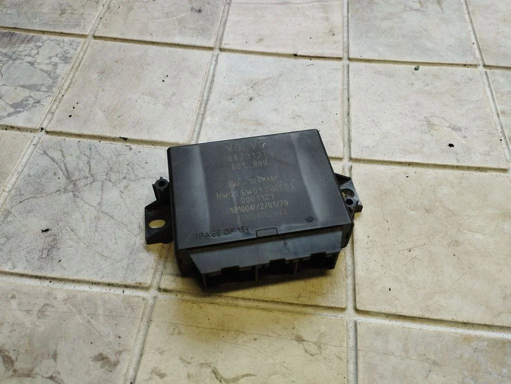 Parking PDC control unit/module – Volvo V50 (2004-2007)