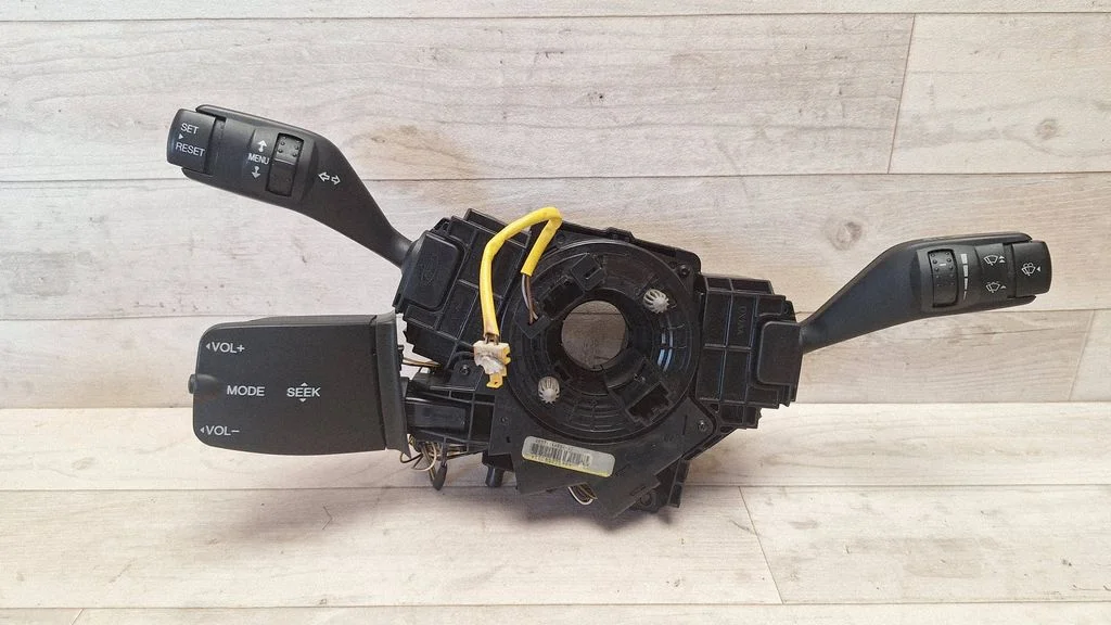 Hoobade komplekt 4M5T13N064HH