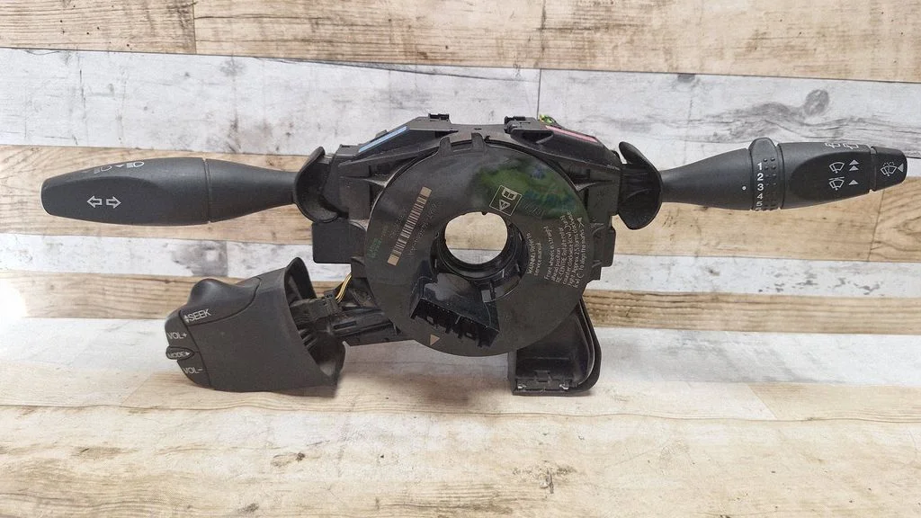 Hoobade komplekt 6S6T14A664AA