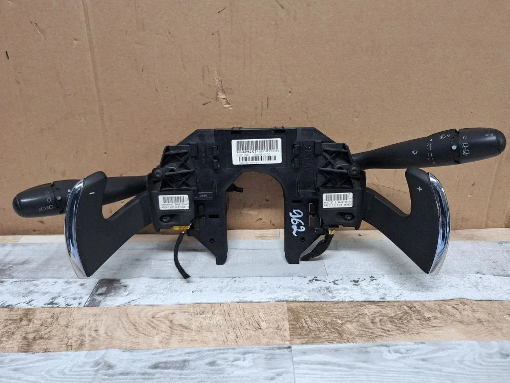 Wiper turn signal indicator stalk/switch 96644962XT
