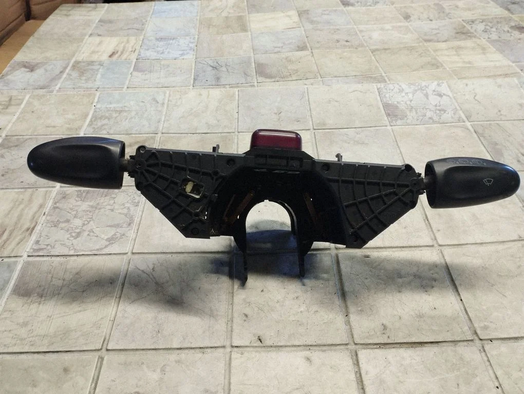 Sviru komplekts 7M0953503P