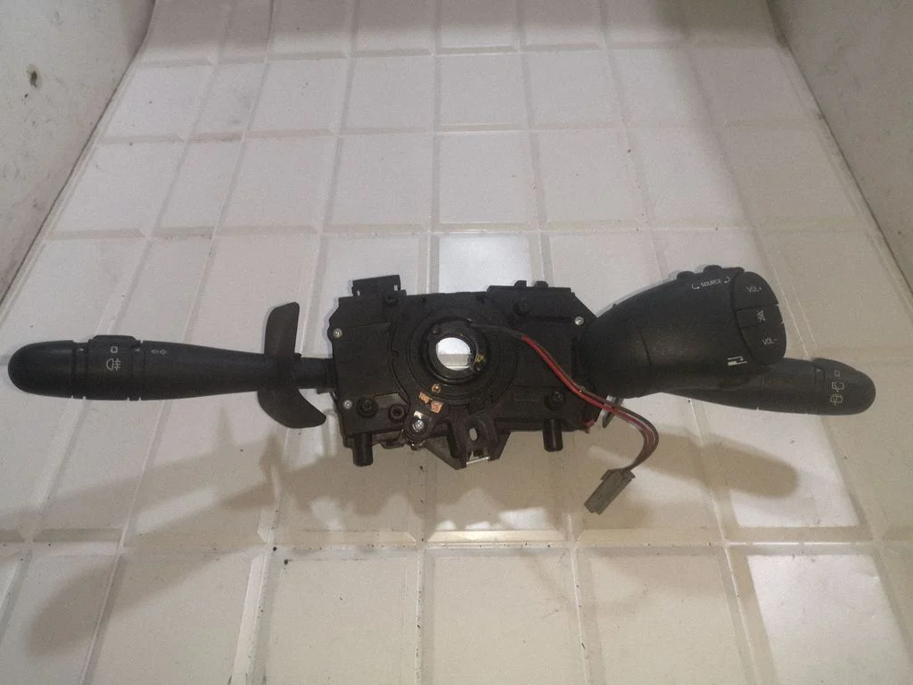 Wiper turn signal indicator stalk/switch – Renault Megane I (1995-2002)