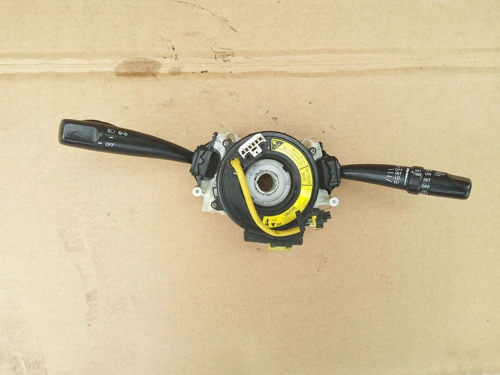 Wiper turn signal indicator stalk/switch 96222