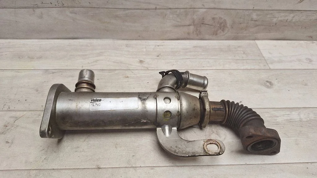EGR valve cooler